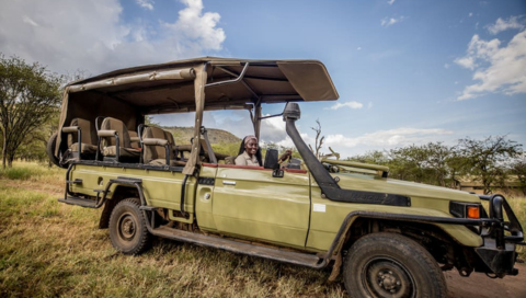 Safari Jeep in hop Africa